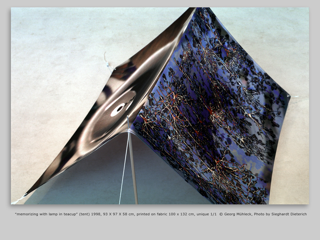 “memorizing with lamp in teacup” (tent) 1998, 93 X 97 X 58 cm, printed on fabric 100 x 132 cm, unique 1/1 © Georg Mühleck, Photo by Sieghardt Dieterich